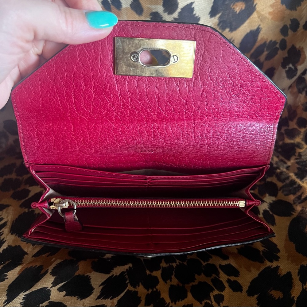 **AUTHENTIC CHLOE RABAT WALLET** - Picture 7 of 8